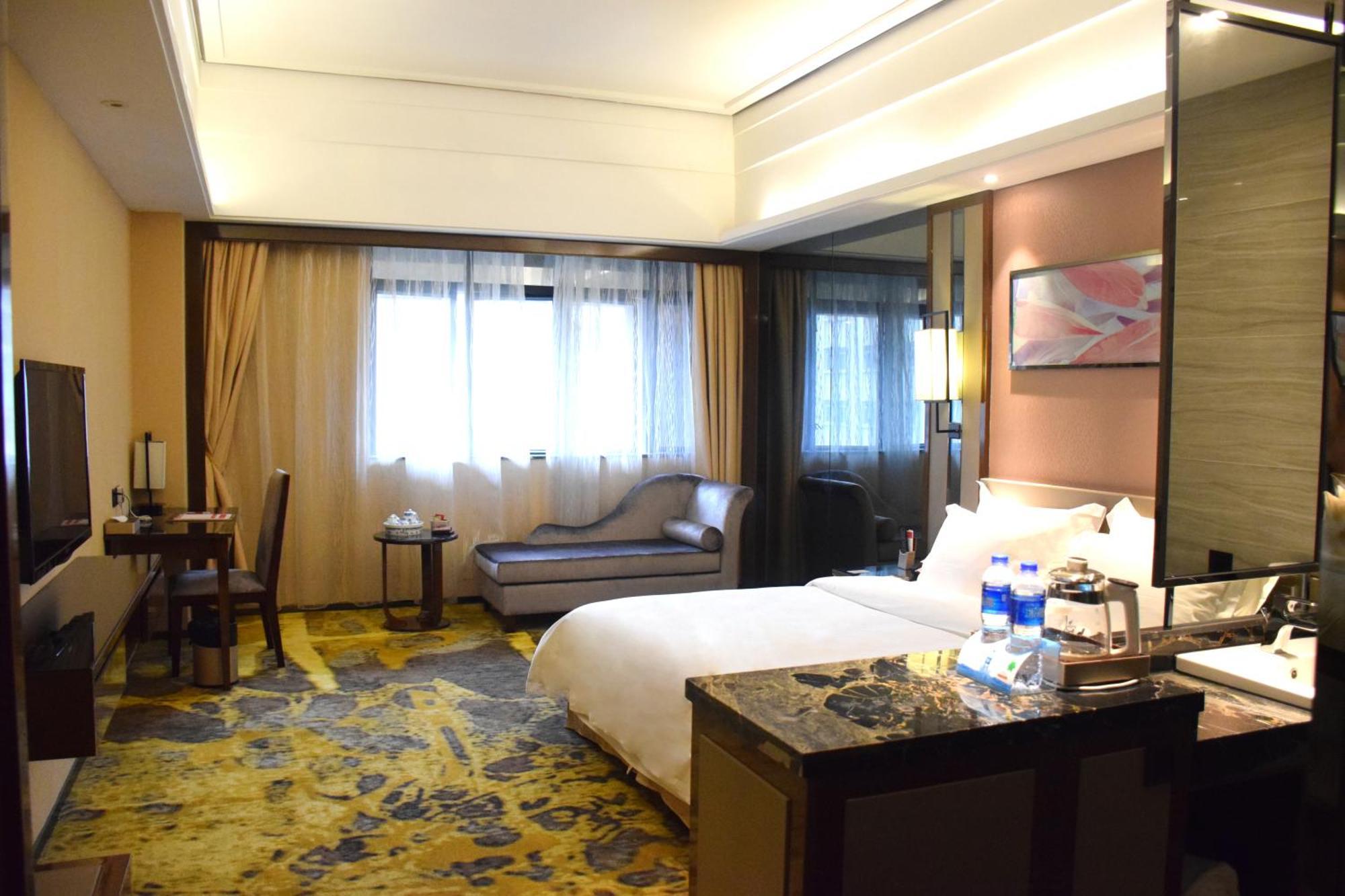 Ramada Foshan Hotel Exterior photo